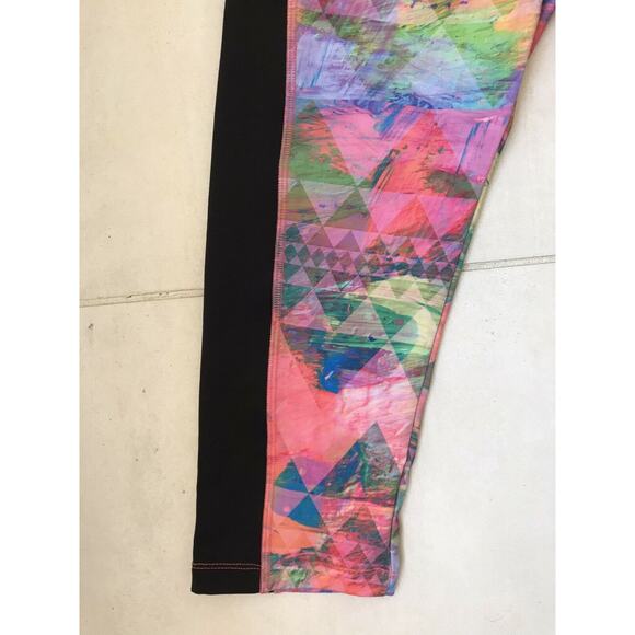 Lularoe Simply Comfortable Cropped Athletic Activewear Legging - Picture 3 of 9